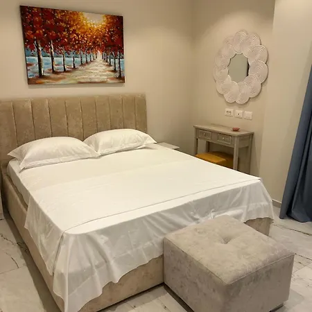 Anna Apartamento Polisi i Vogel